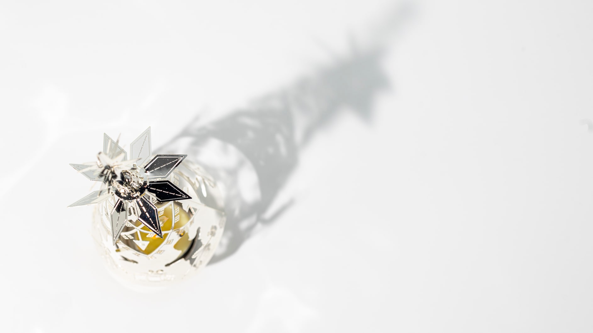 Mobile - The Dance Around the Tree, Silver