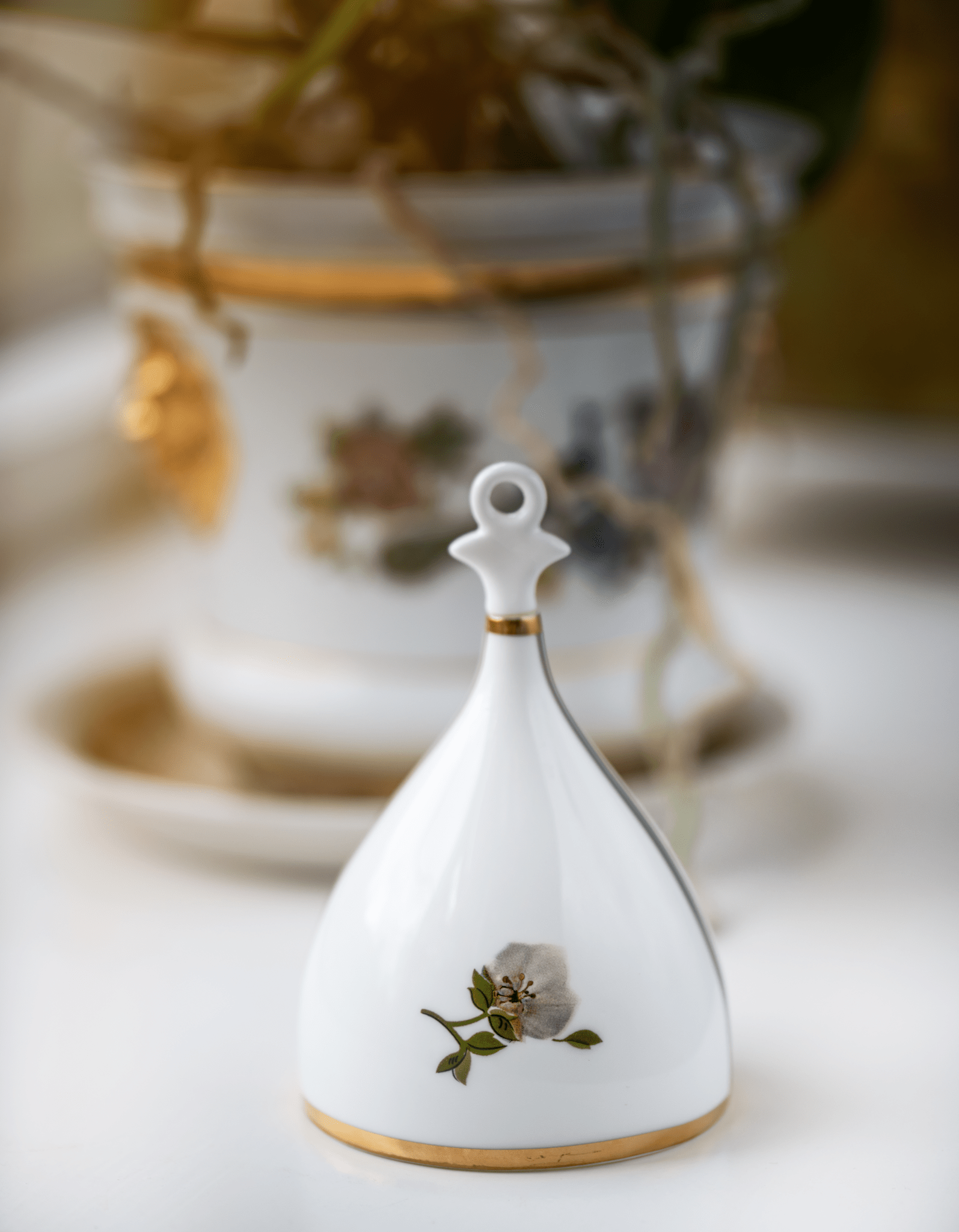 Porcelain Bell in Bone China with Flower motif & Gold