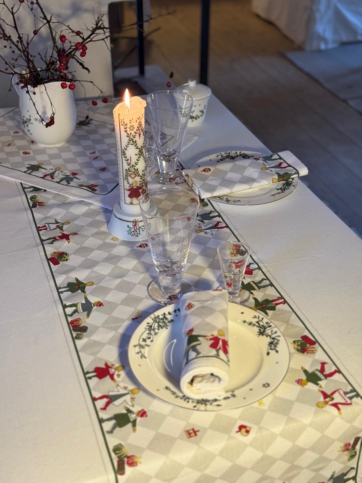 Tischläufer „Tanzende Kinder“ 36×160 cm